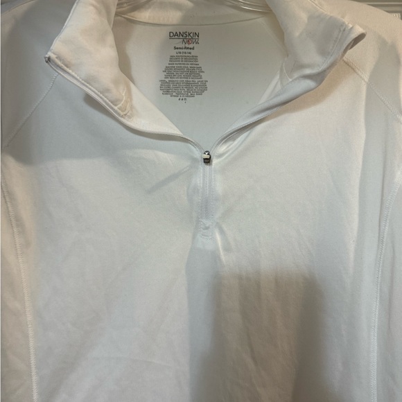 Danskin Quarter Zip - Picture 2 of 3